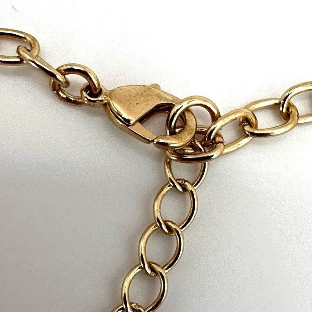 Pink statement necklace - Picture 6 of 7